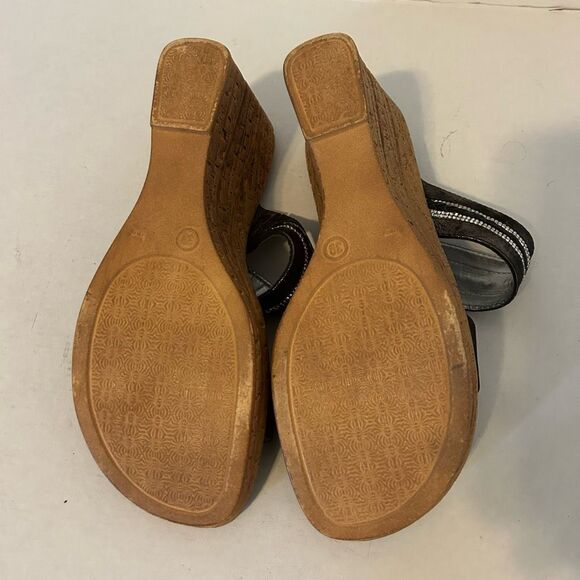 ONEX MADE IN ITALY SIZE 8.5 WOMEN'S BLACK OPEN-TOE SLIPON 3.5" WEDGE SANDALS 39 - Picture 9 of 10